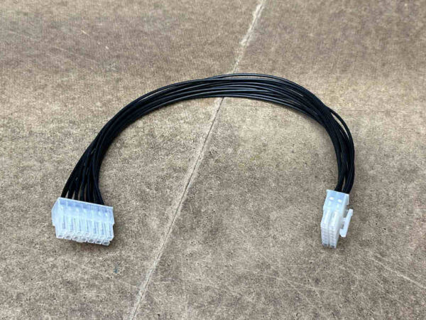 Macintosh SE and SE/30 "J12" Cable